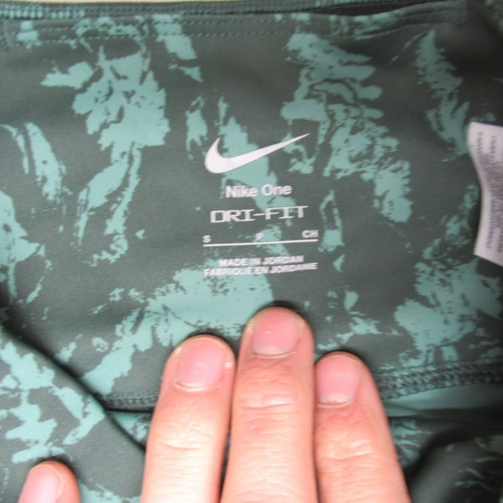 Nike One Leggings Womens Small Green Dri-Fit High Rise 7/8 Crop Training $70 NEW